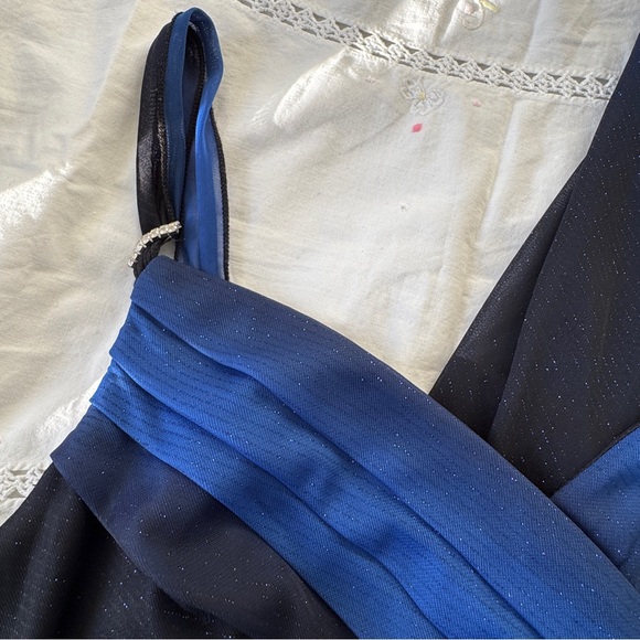 ⚠️❌SOLD❌⚠️ - Picture 4 of 7